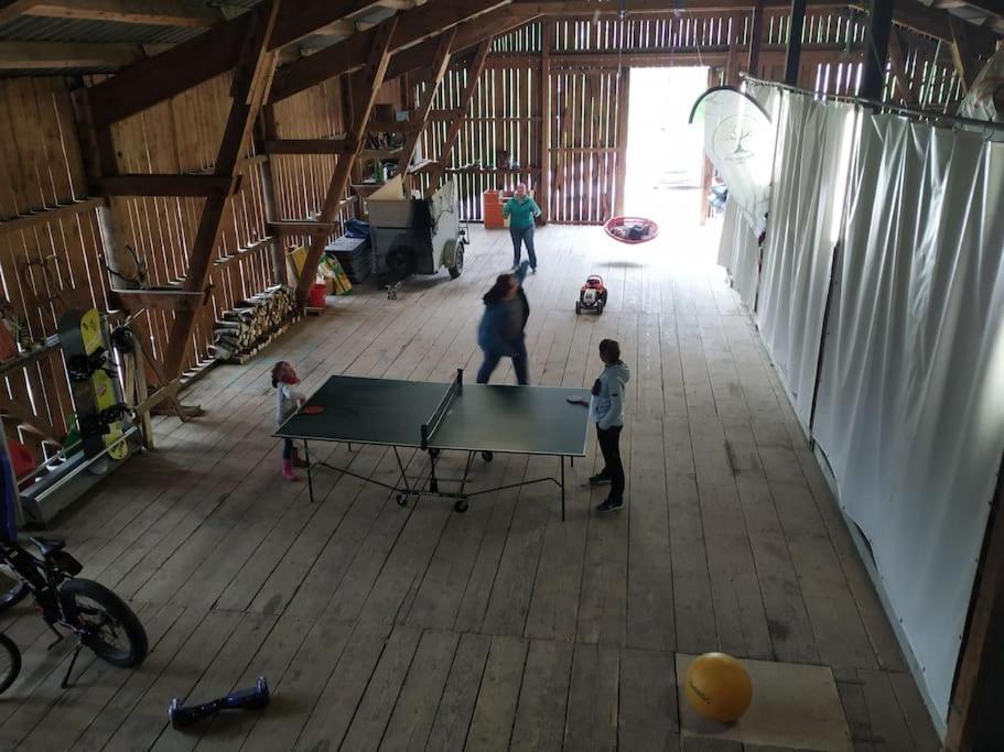 Upcycling Appartement Fischl - Nachhaltig Und Kreativ Wohnen Fuer Gross Und Klein Jenbach Exterior photo